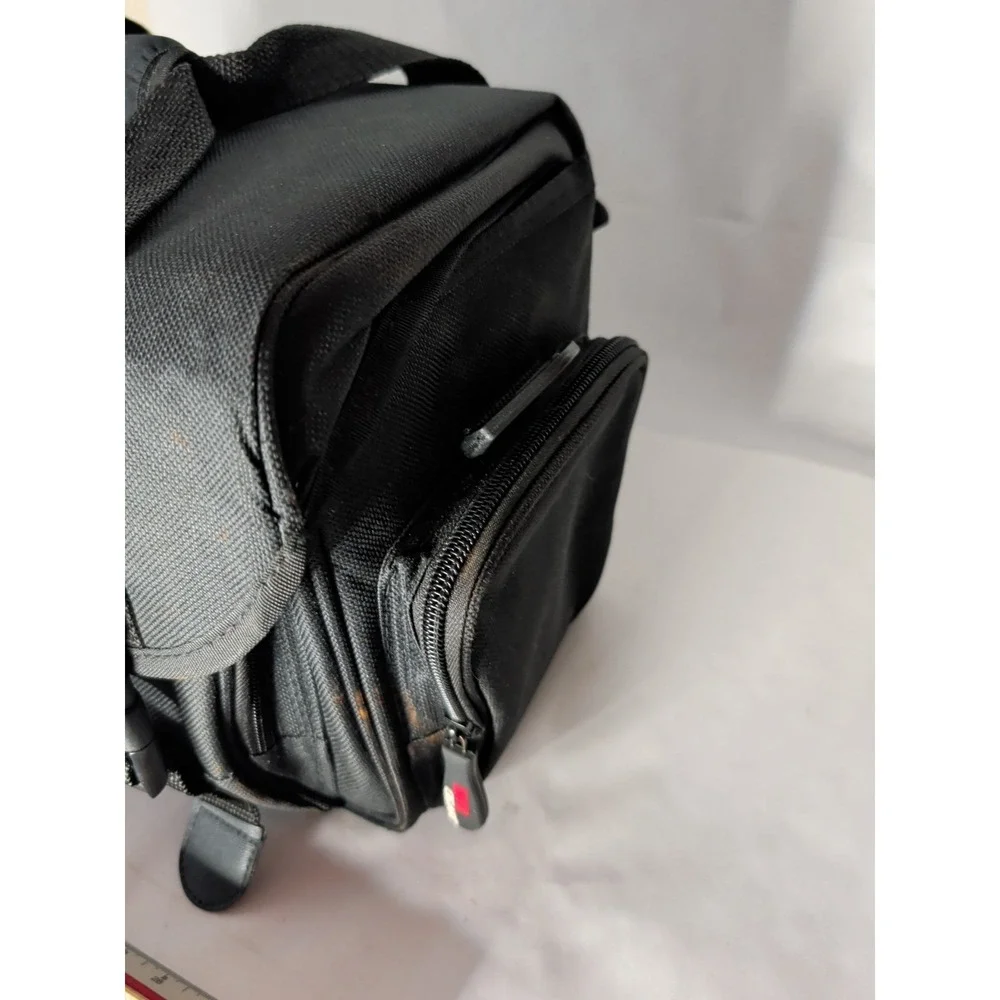 Ritz Gear; MIRRORLESS/ LARGE POINT & SHOOT CAMERA BAG NEW NO TAGS Fits Canon etc